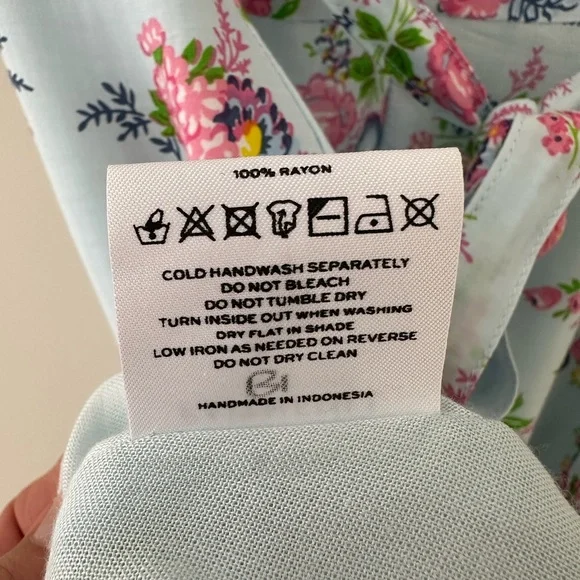 Faithfull the Brand ‘Florence’ dress - Picture 9 of 12